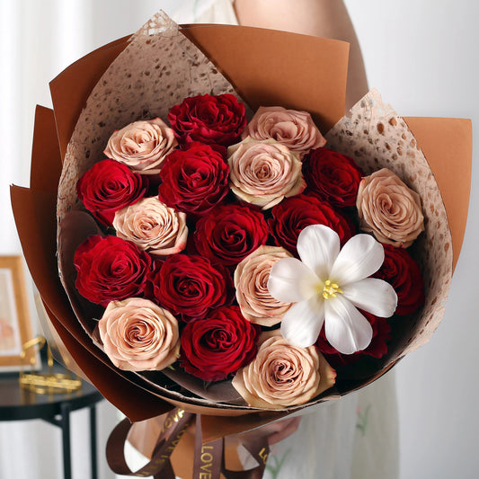 楚然心動|卡布奇諾紅玫瑰鬱金香混搭鮮花束