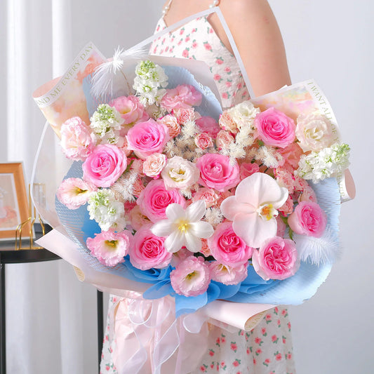 粉霧海|洛神桔梗鬱金香蝴蝶蘭混搭鮮花束