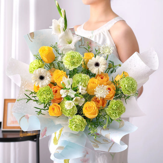 金枝玉葉|黃玫瑰弗朗劍蘭混搭鮮花束