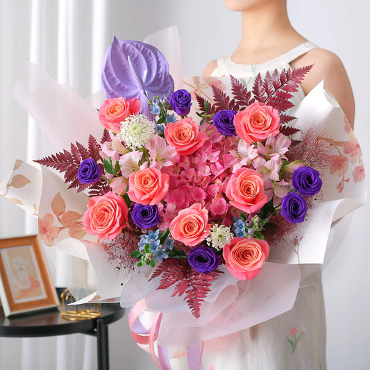 萬里山河|朱小姐奶繡球桔梗混搭鮮花束