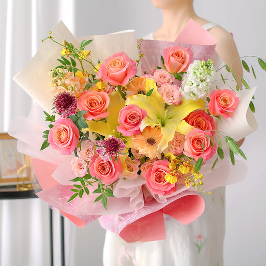 桃花箋|朱小姐玫瑰百合跳舞蘭混搭鮮花束